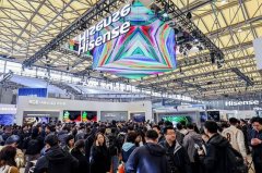 <b>用“短波蓝光+瞬时大电流”的方案补光</b>